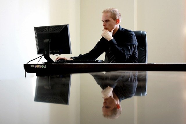 אבי